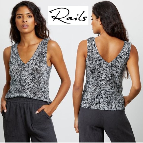 Rails The Resort Tank - Picture 1 of 6